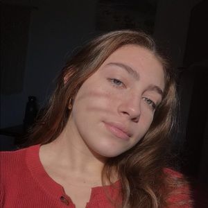 Meet your Posher, Gaby